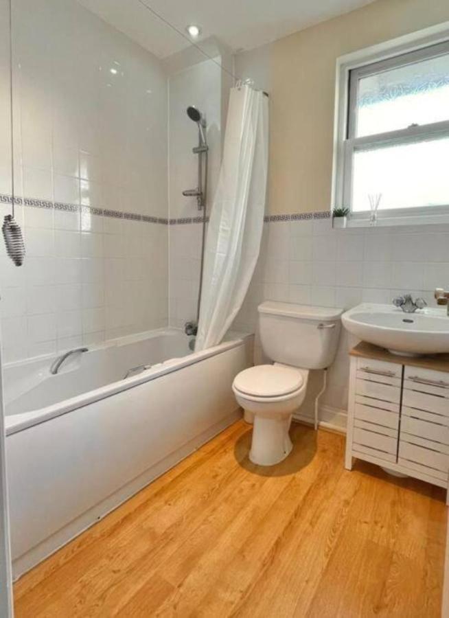 Kanangra, 2 Bedroom Apartment In טיינמאות' מראה חיצוני תמונה
